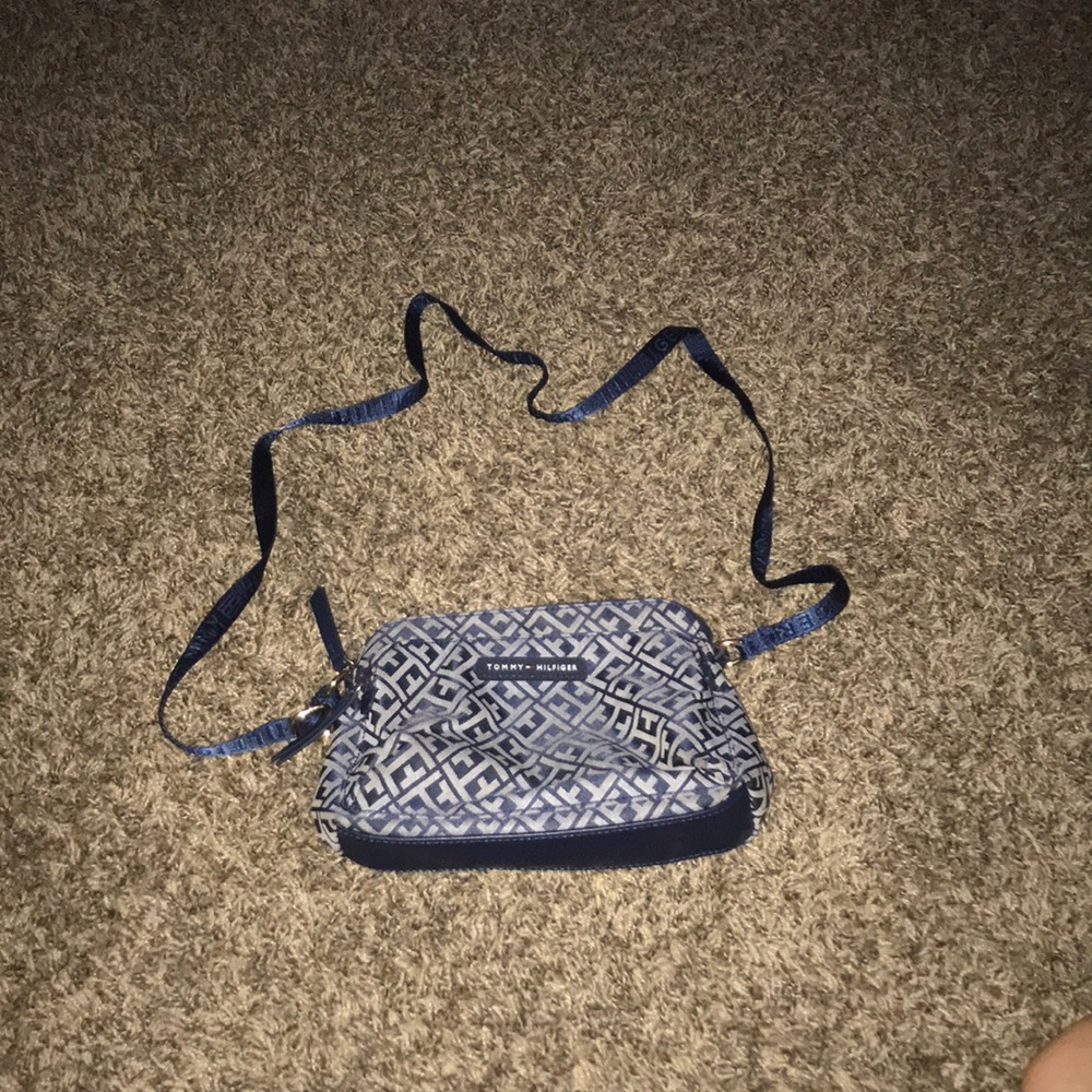 Tommy Hilfiger purse